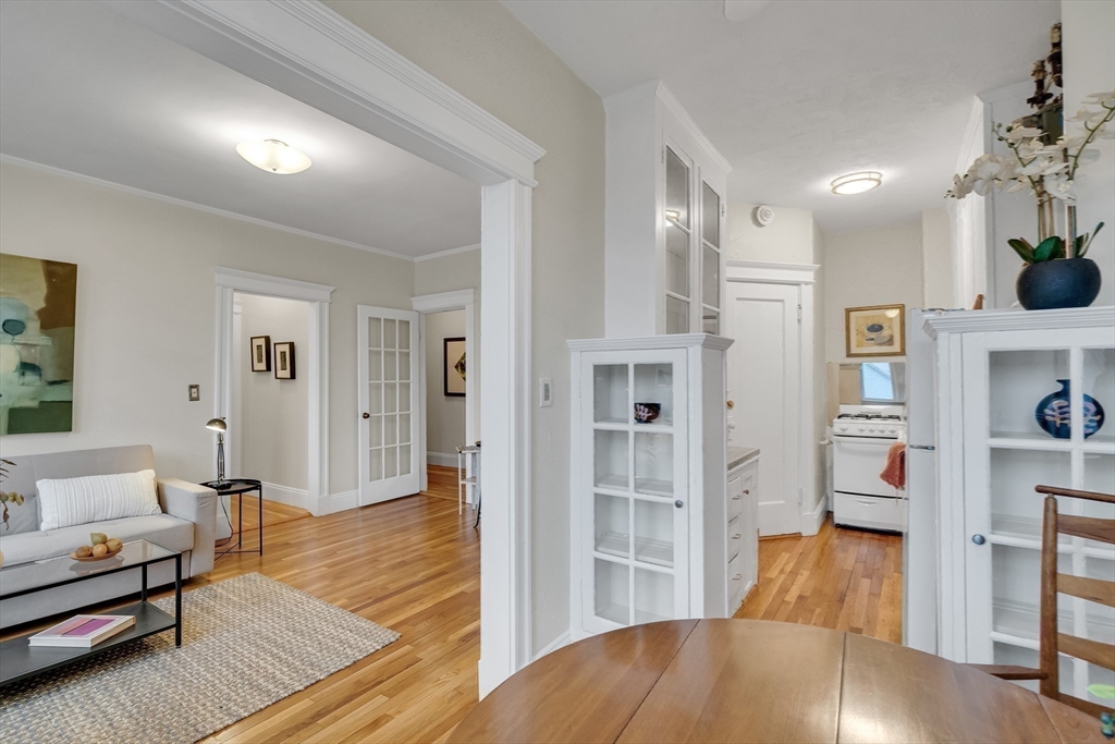 4 Crawford St # 11