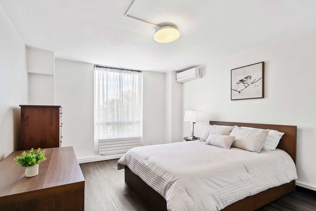 60 Babcock St # 43