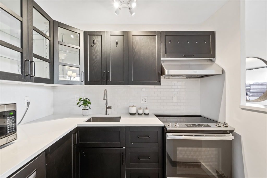 60 Babcock St # 43