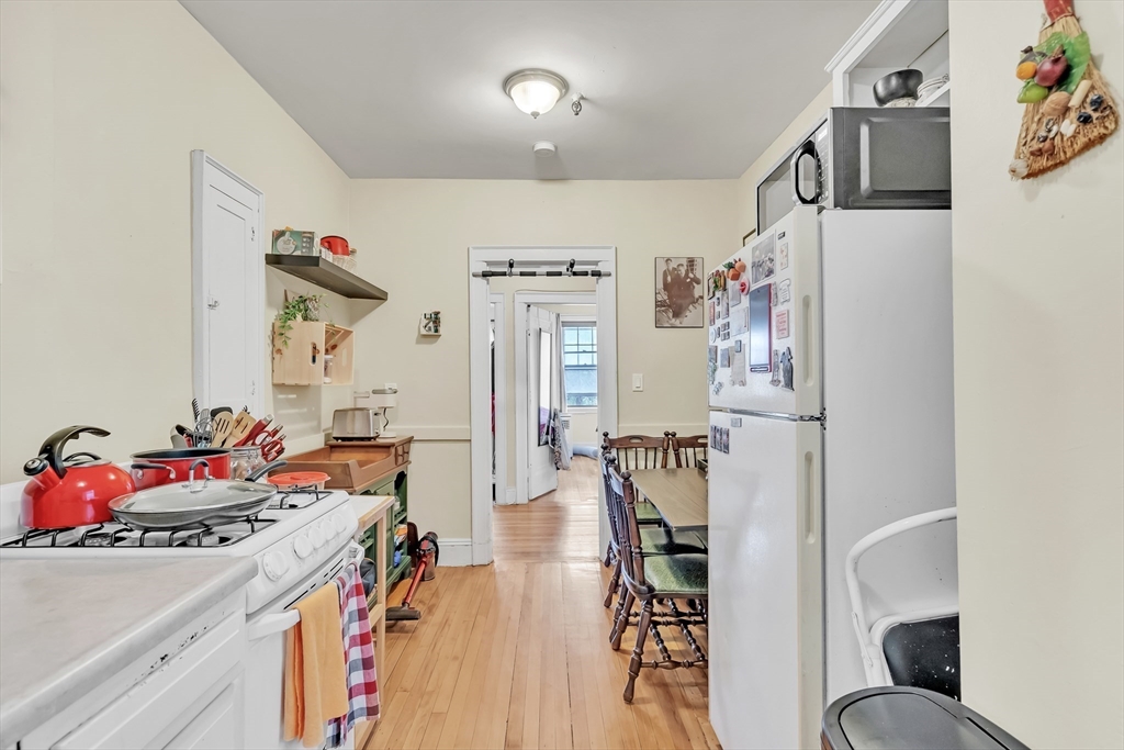 247 Chestnut Hill Ave # 32