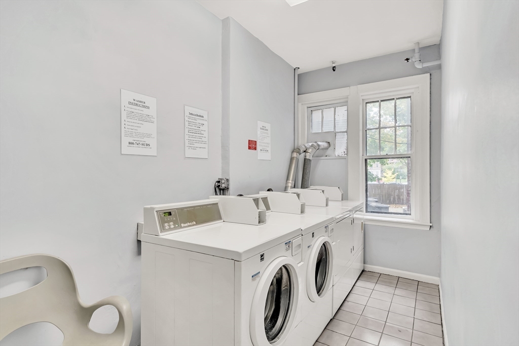 247 Chestnut Hill Ave # 32