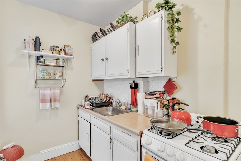247 Chestnut Hill Ave # 32