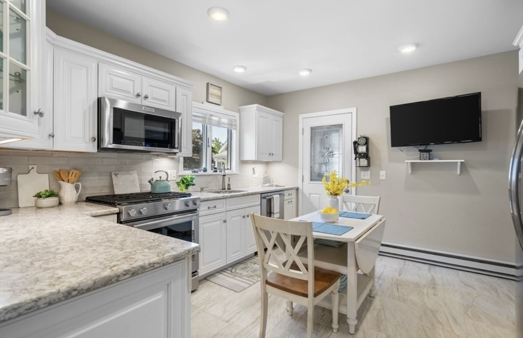 46-48 Newcomb St # 48
