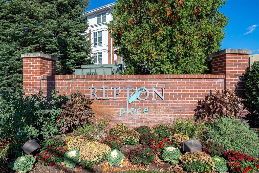 3 Repton Cir # 3104