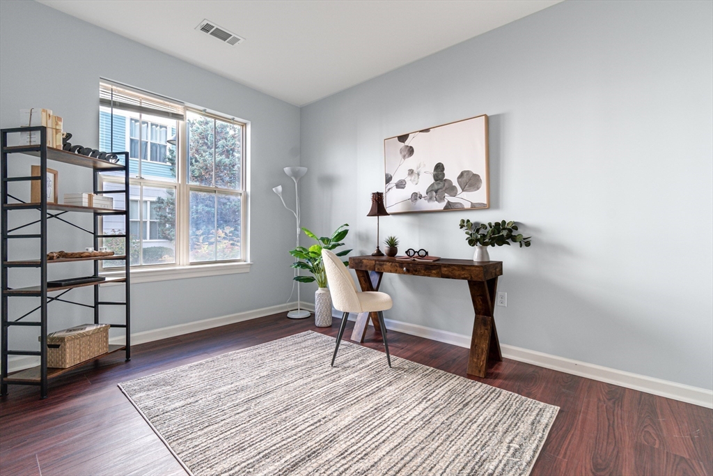 3 Repton Cir # 3104
