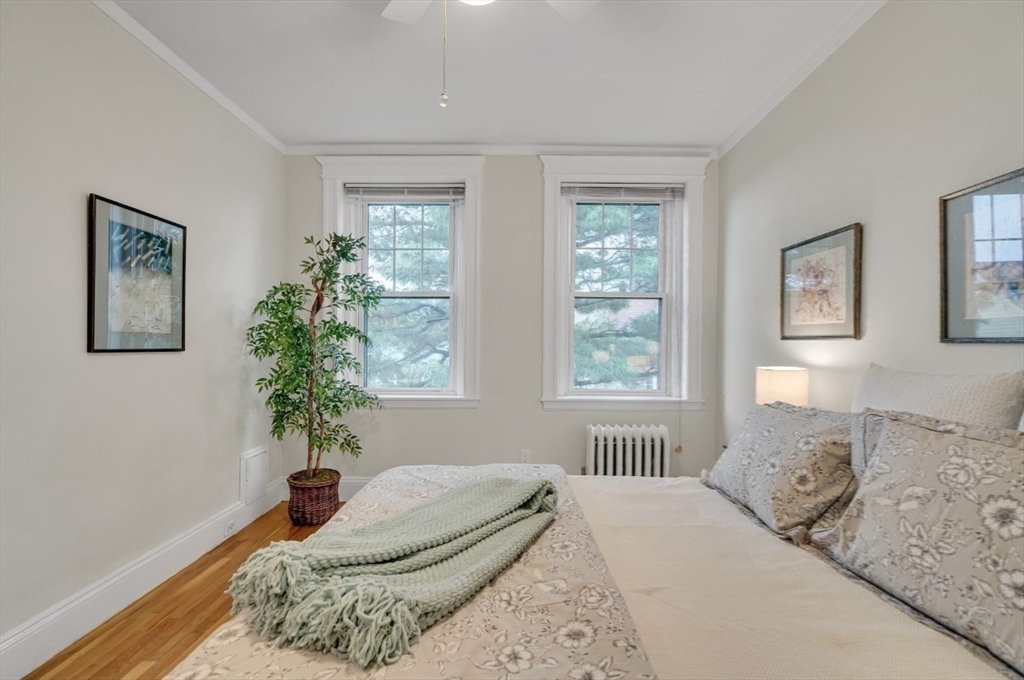4 Crawford St # 11