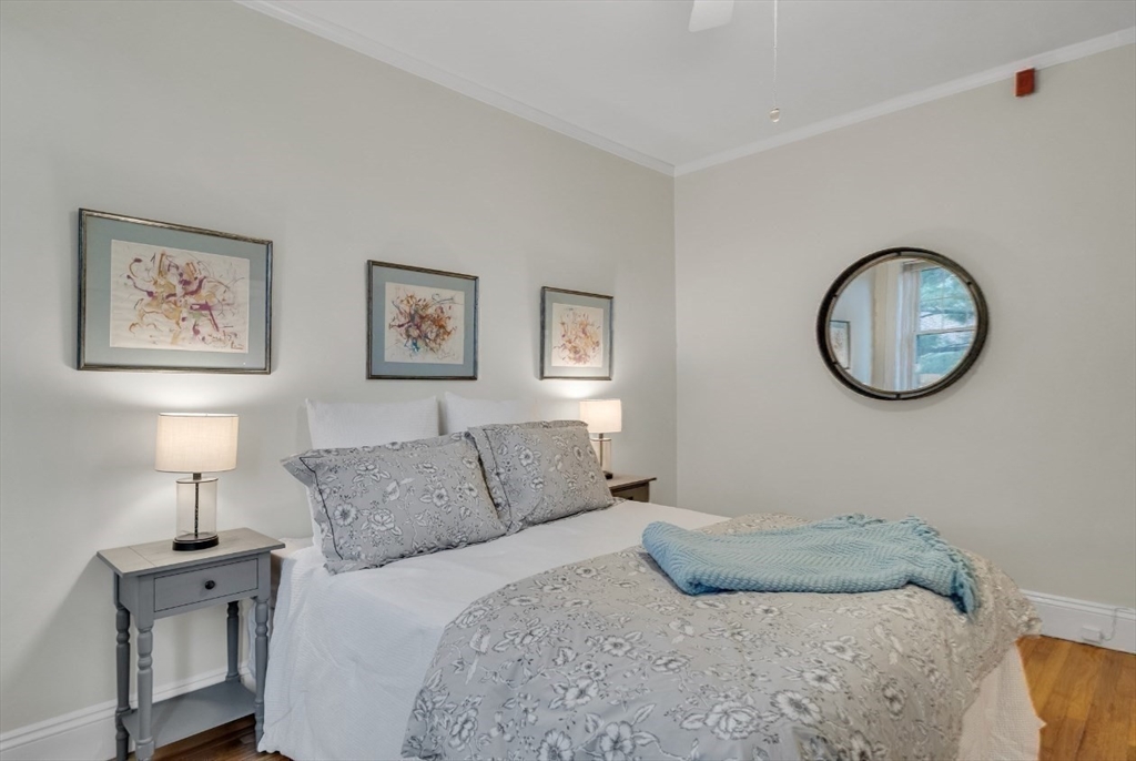 4 Crawford St # 11