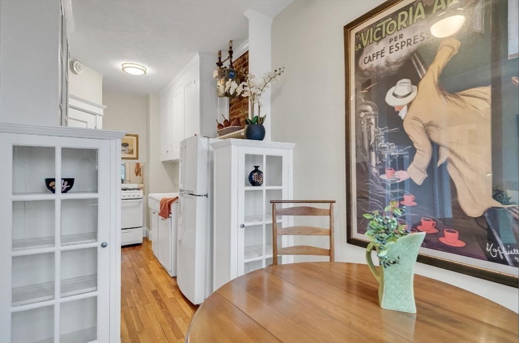 4 Crawford St # 11