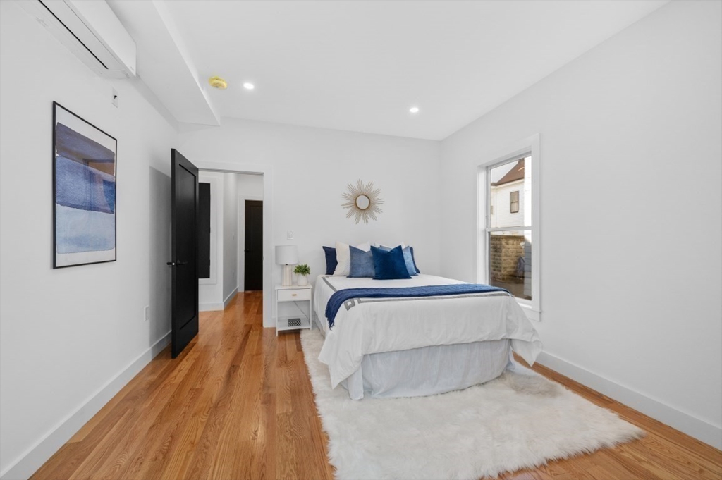 18 Windsor Rd # 1