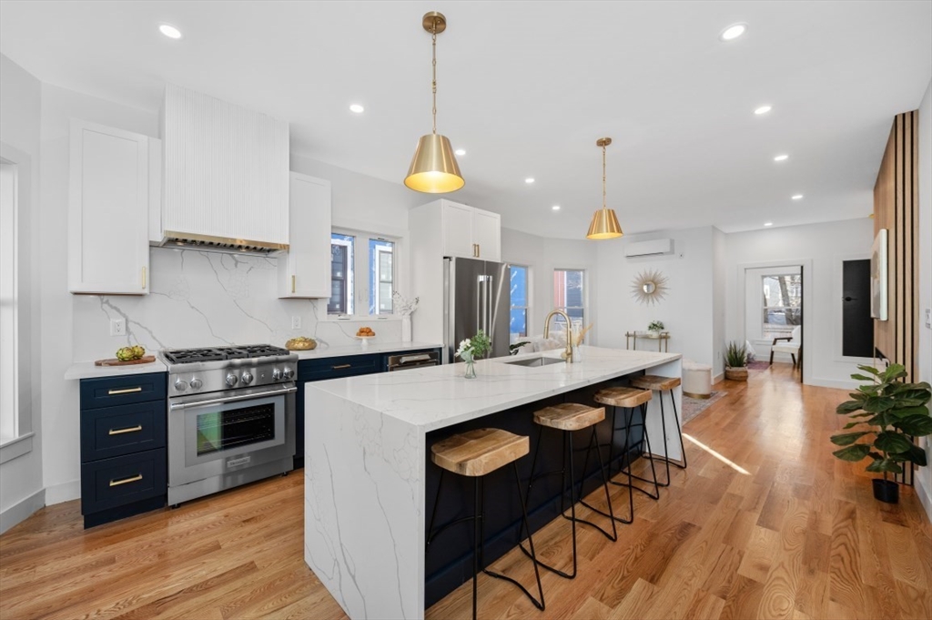 18 Windsor Rd # 1
