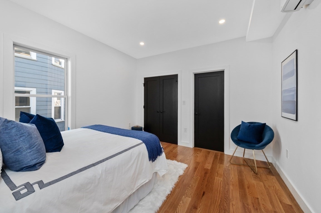 18 Windsor Rd # 1