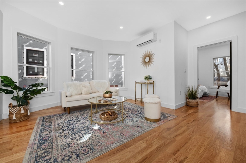 18 Windsor Rd # 1