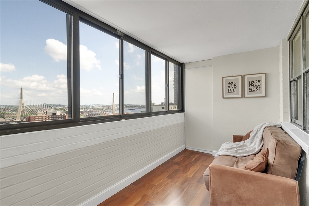 8 Whittier Place # 20A