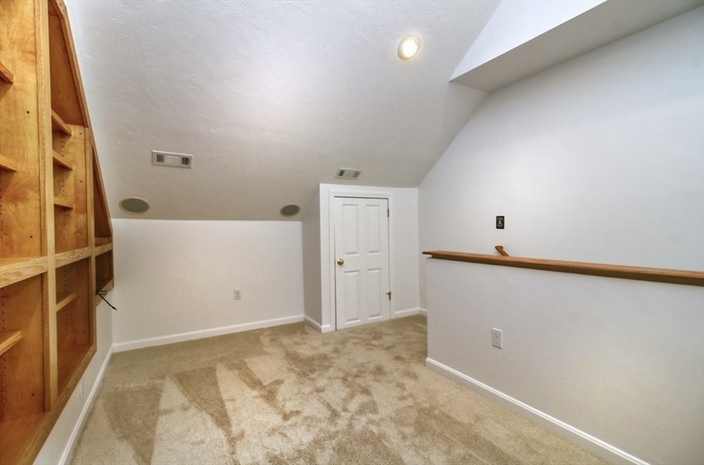 5 Floyd St # 3