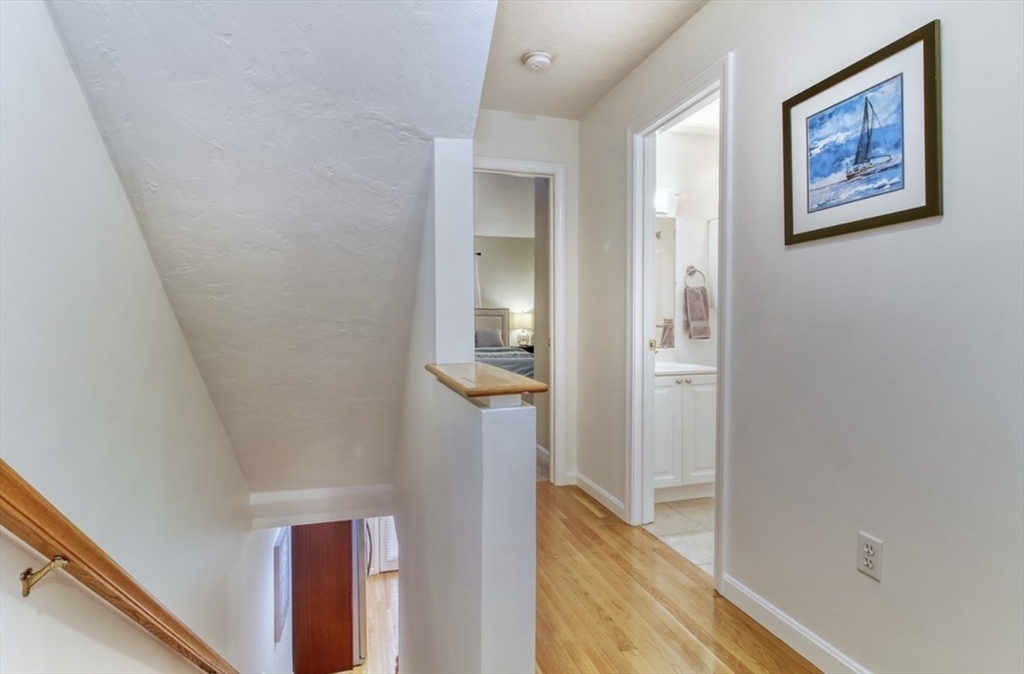 5 Floyd St # 3