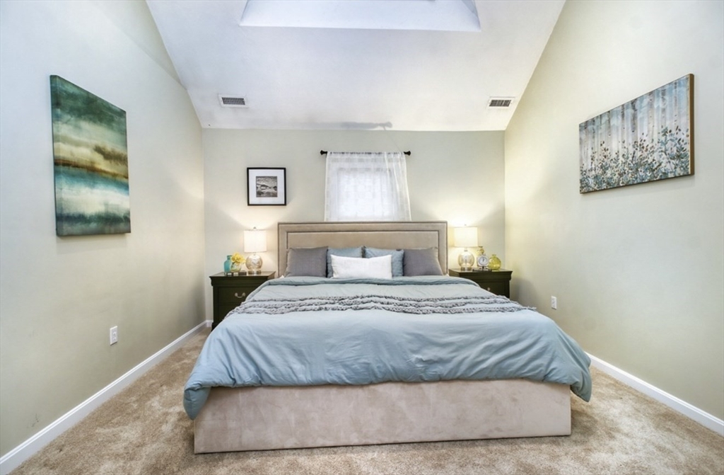 5 Floyd St # 3