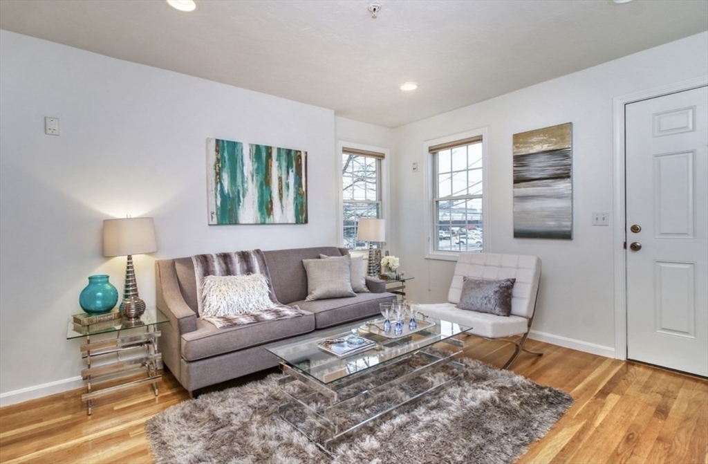 5 Floyd St # 3