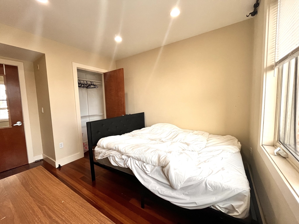 533 Cambridge Street # 301