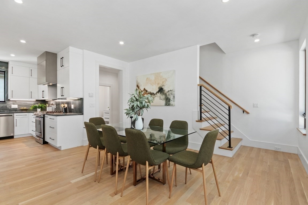 14 Fuller St # B