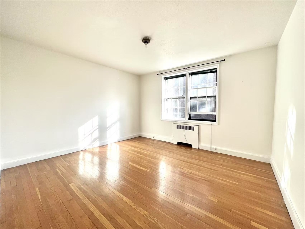 50 Follen St # 207