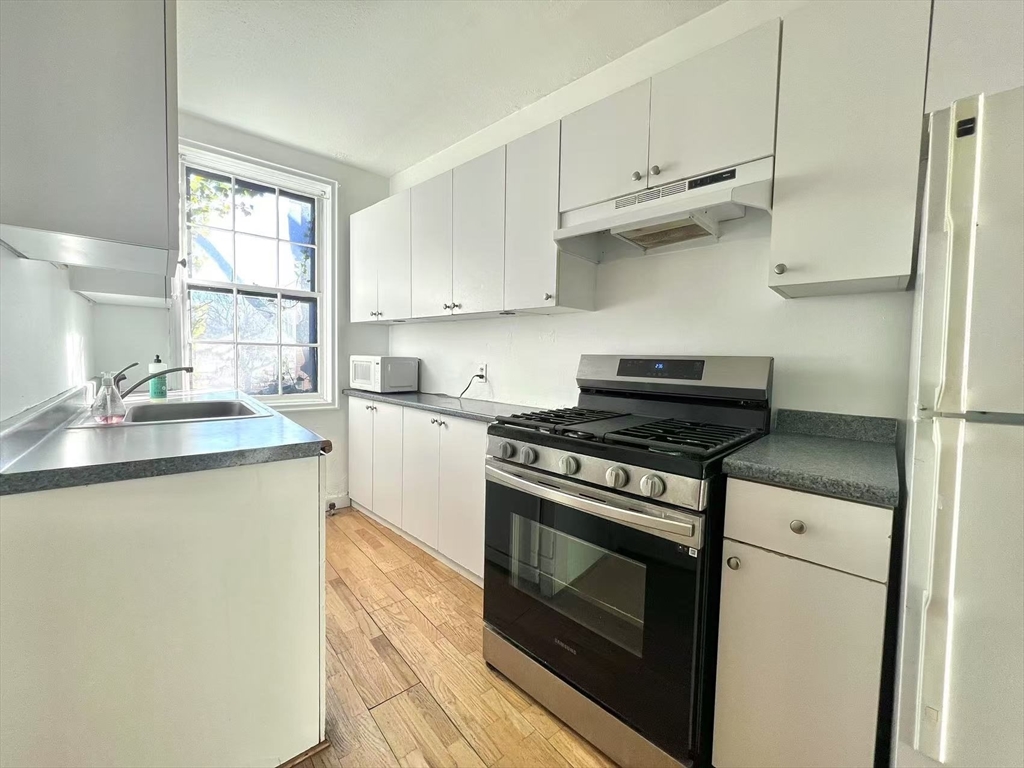 50 Follen St # 207