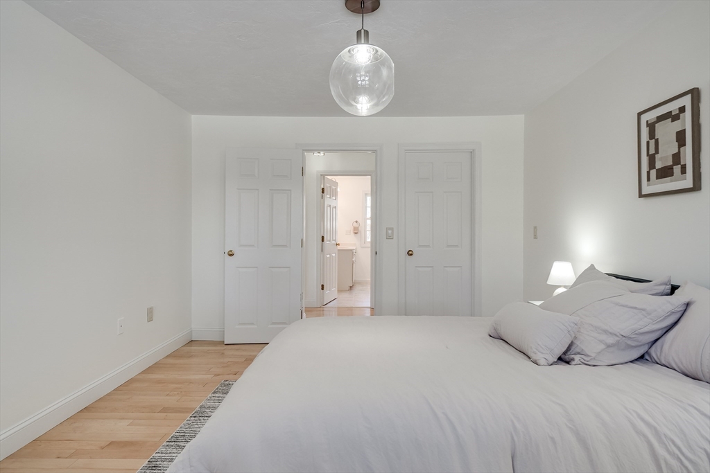 4 Weybridge Ln # 23D
