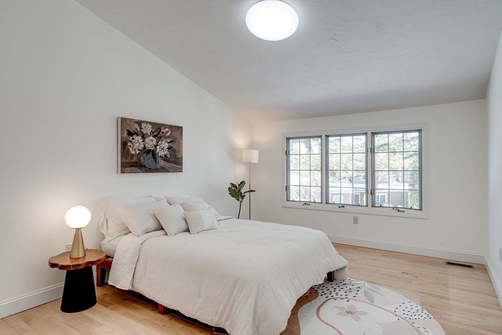 4 Weybridge Ln # 23D