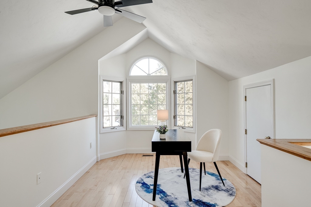 4 Weybridge Ln # 23D