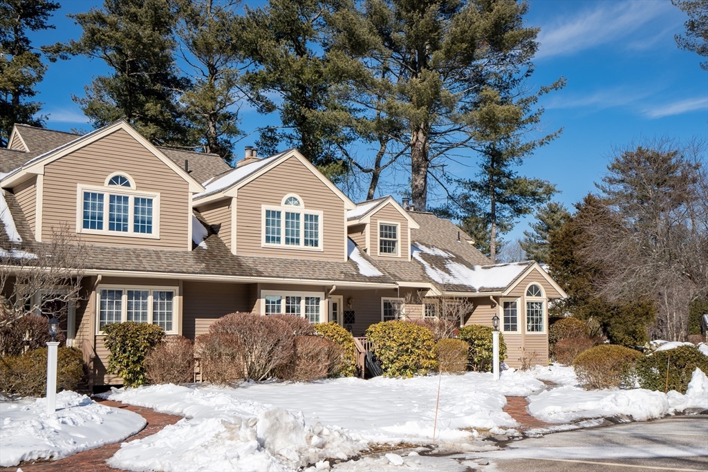 4 Weybridge Ln # 23D