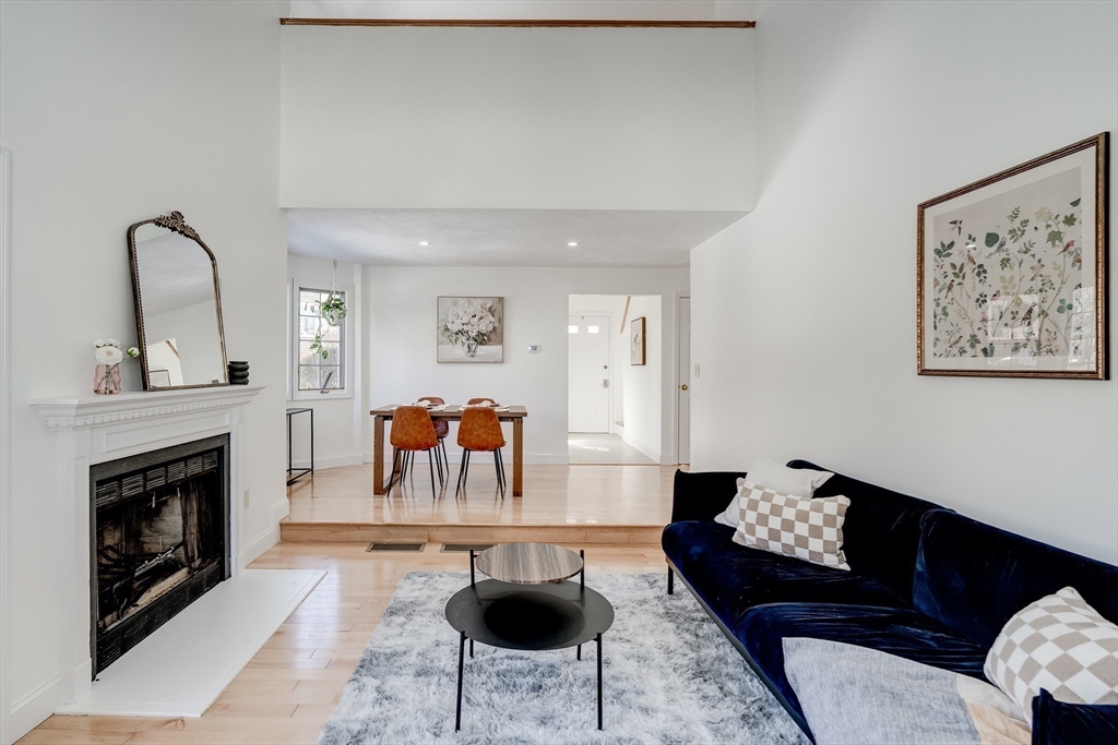 4 Weybridge Ln # 23D