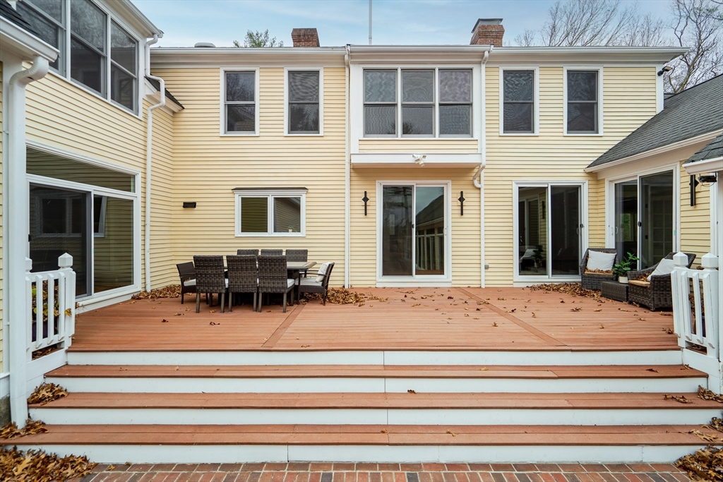 17 Arrowhead Drive