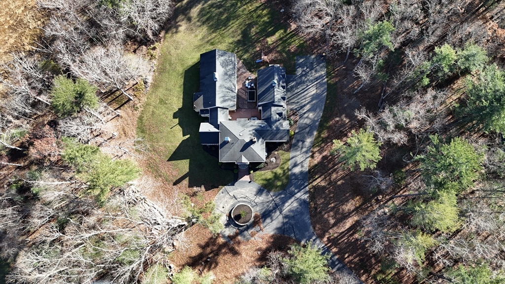 17 Arrowhead Drive