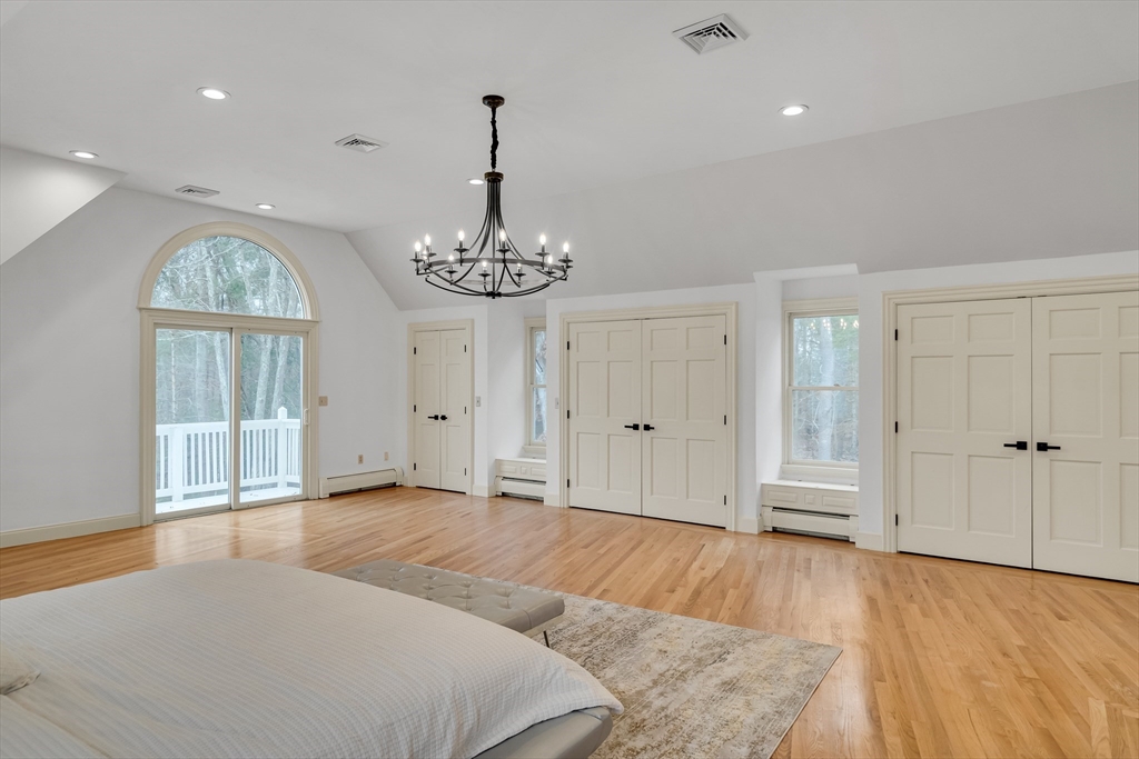 17 Arrowhead Drive