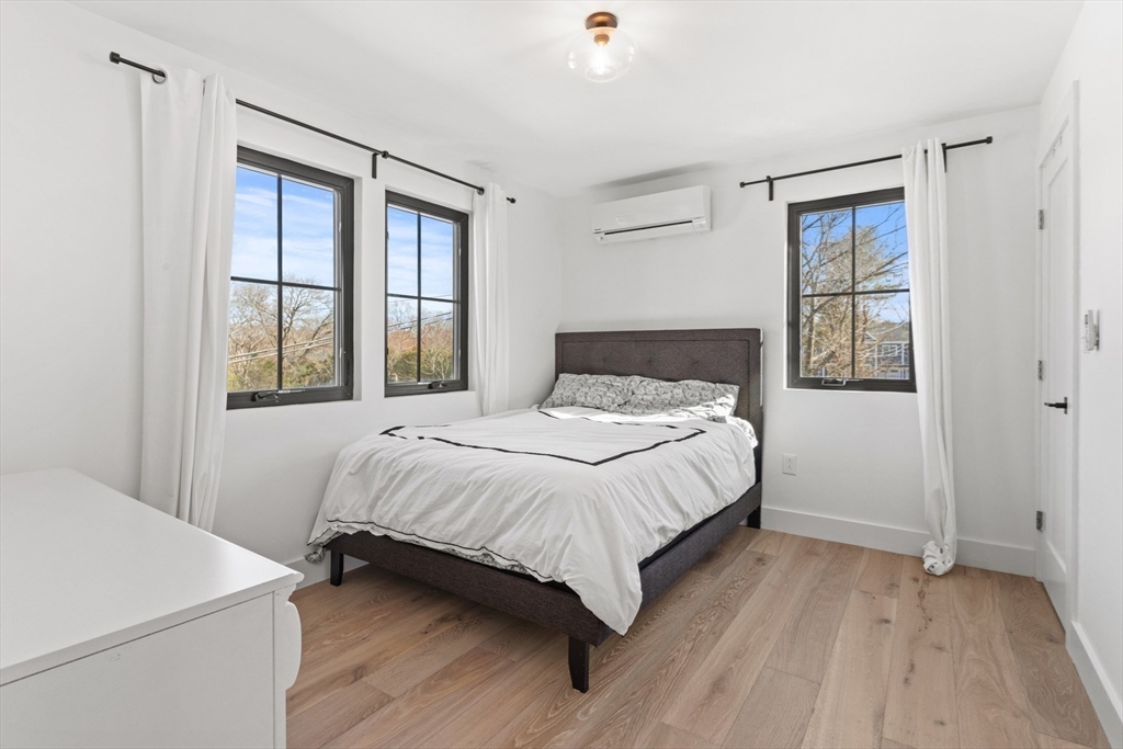 25 Fenton Rd
