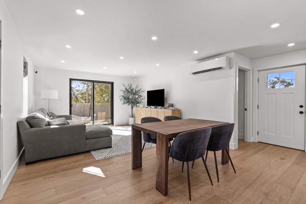 25 Fenton Rd