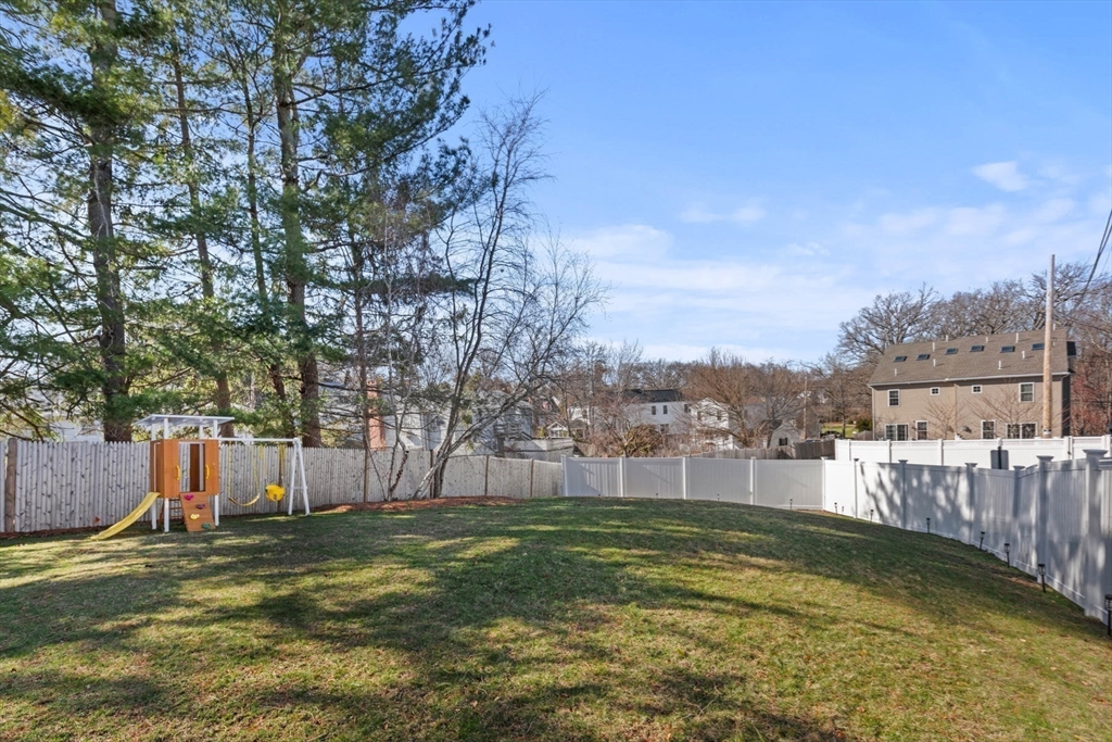 25 Fenton Rd
