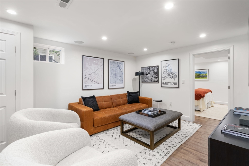 153 Valley Rd