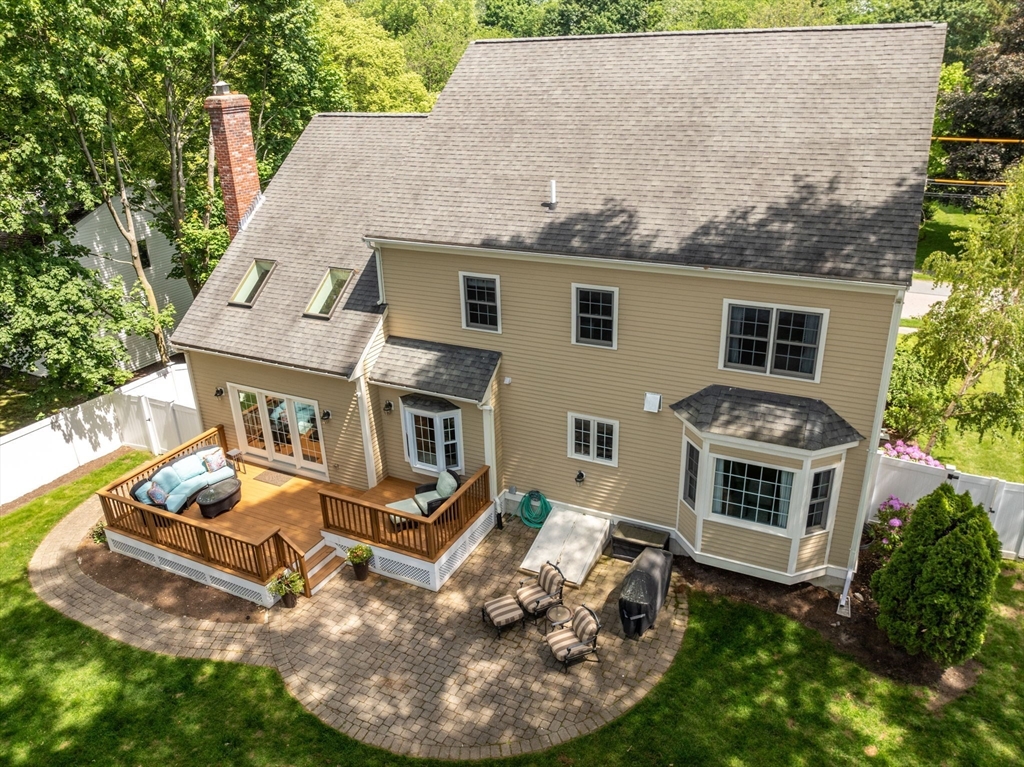 153 Valley Rd