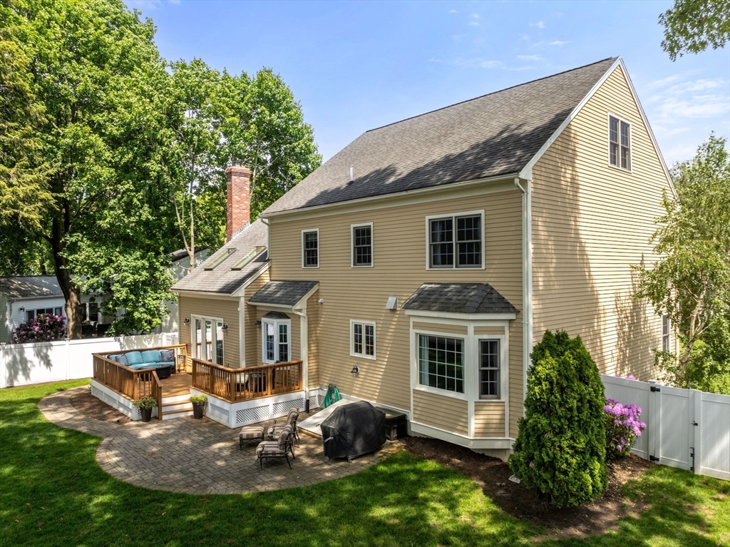 153 Valley Rd
