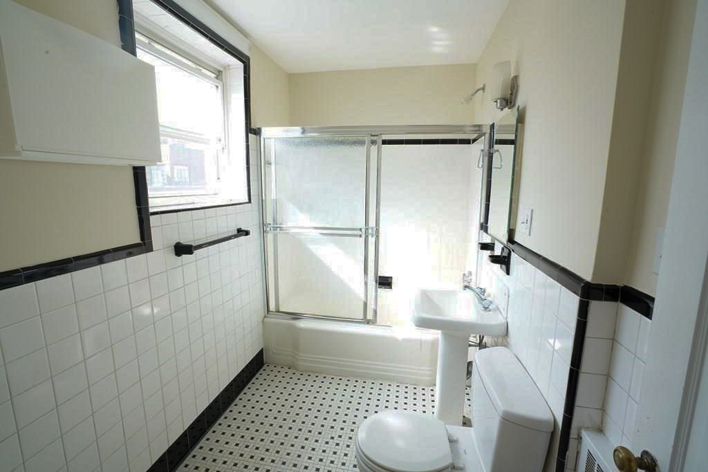 88 Strathmore Rd # 8