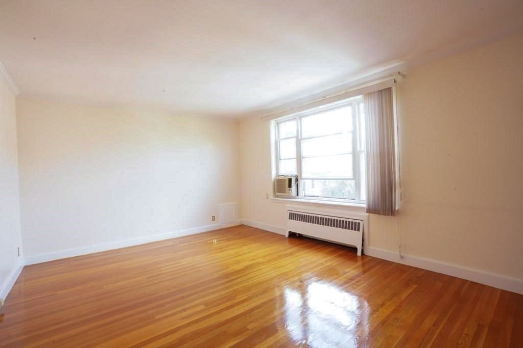 88 Strathmore Rd # 8