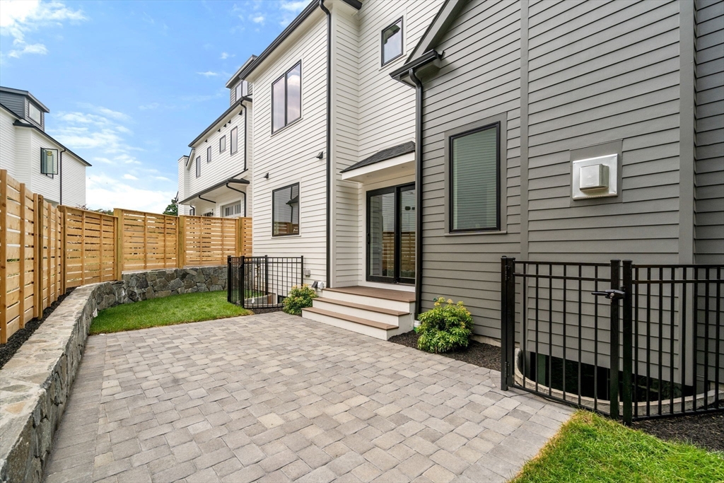 7 Johnson Place # 7