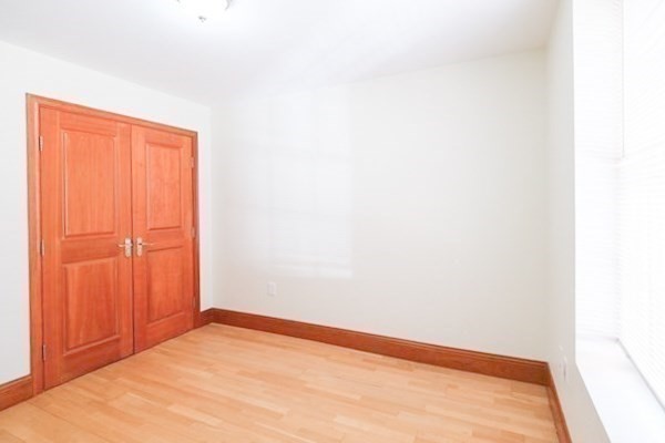 2440 Massachusetts Ave # 6
