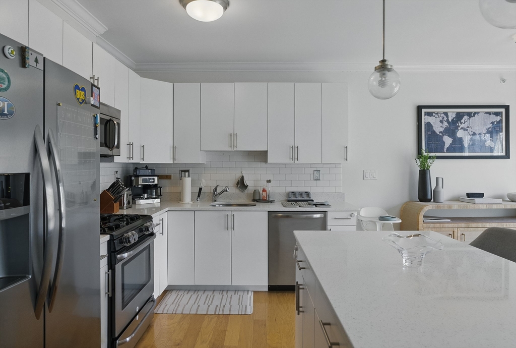 130 Tremont St # 407