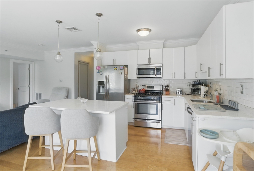130 Tremont St # 407