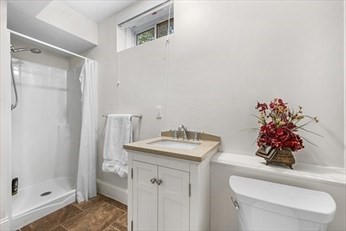 21 Cook St # 21