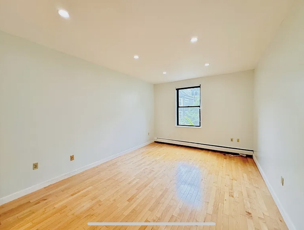50 Winchester St # 306