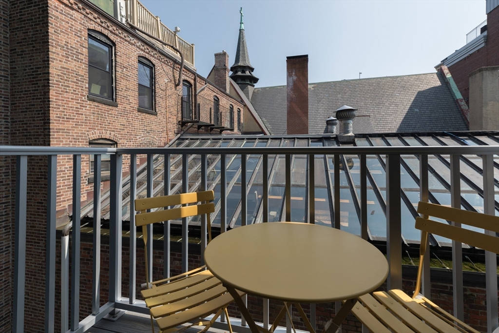 1950 Washington St # 3D