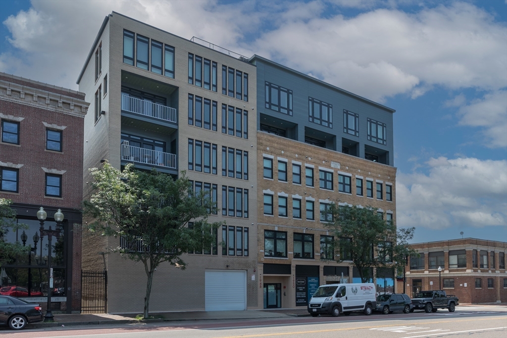 1950 Washington St # 3D