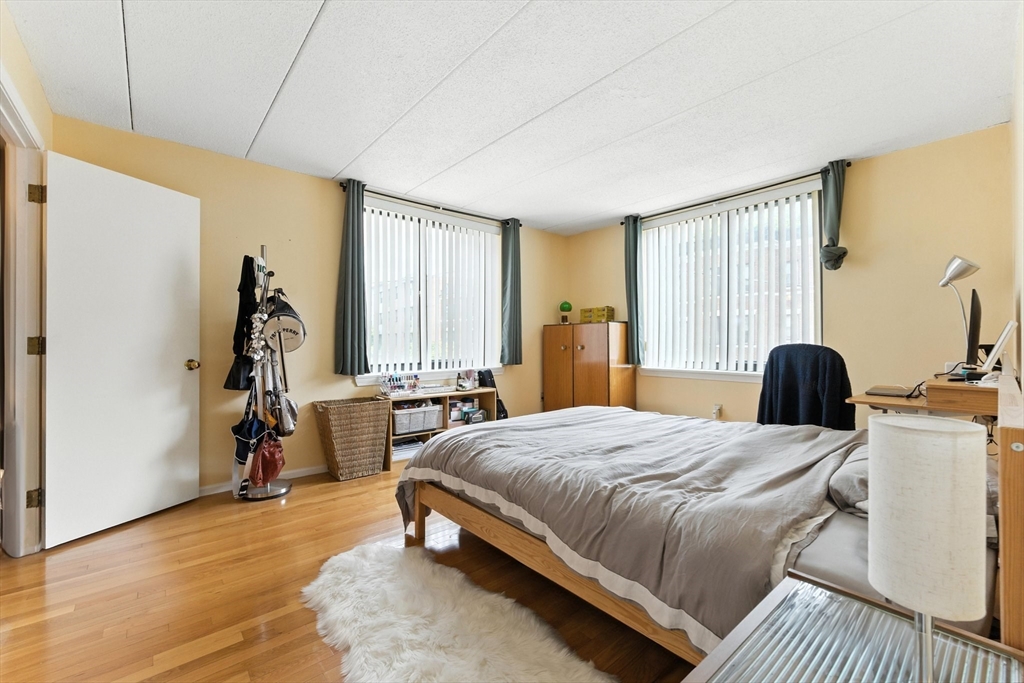 85 Brainerd Rd # 202
